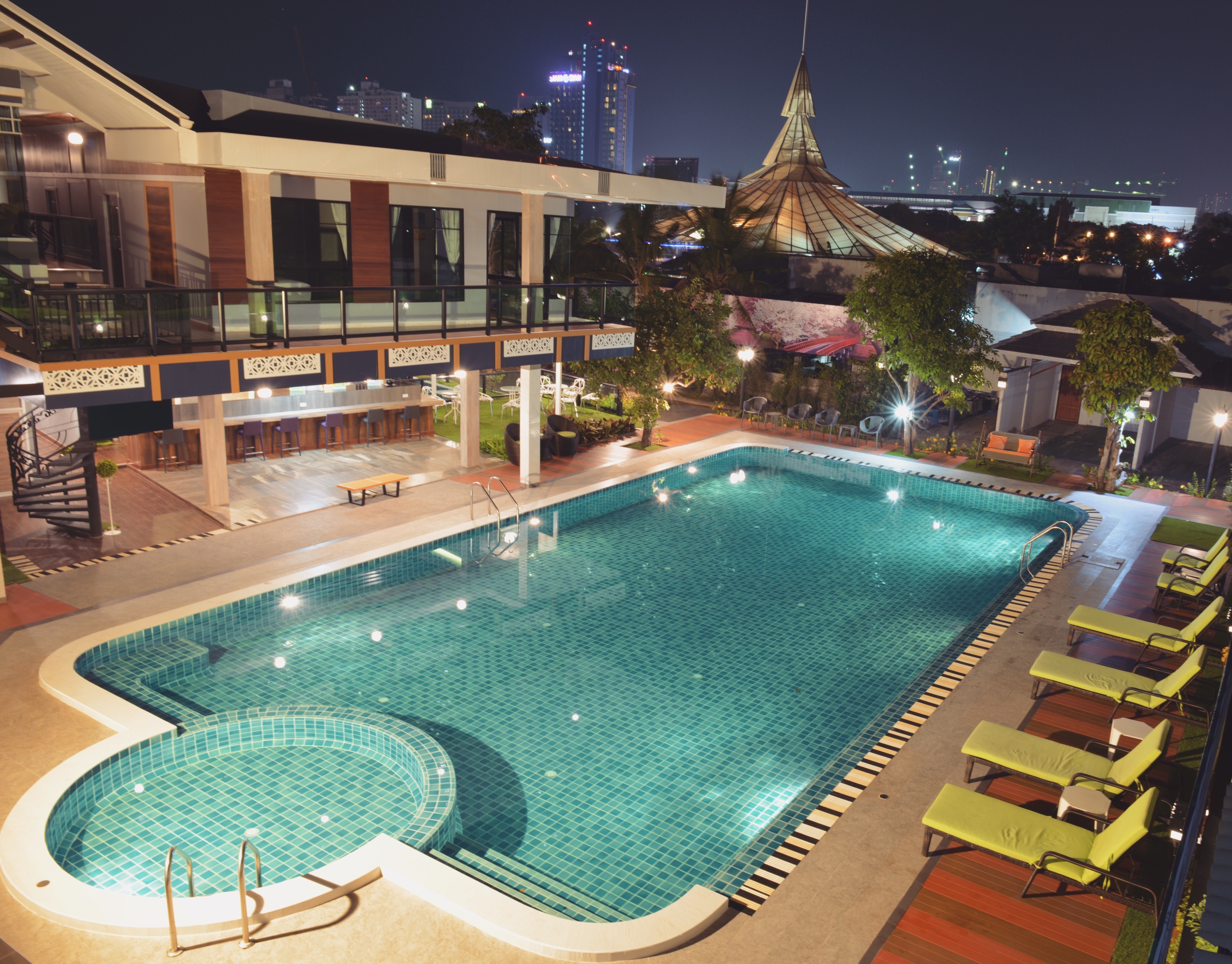 The Tamnan Pattaya Hotel & Resort - Swimming Pool