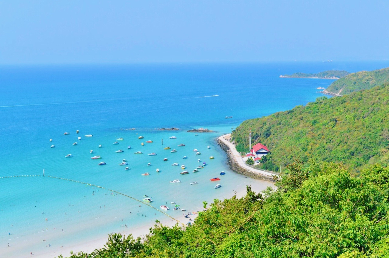 The Tamnan Pattaya Hotel & Resort - Pattaya Beach View